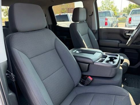 Used 2020 Chevrolet Silverado 1500 Custom w/ Custom Value Package AWD/4WD image 13