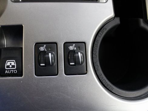 Used 2021 Toyota 4Runner SR5 Premium image 37