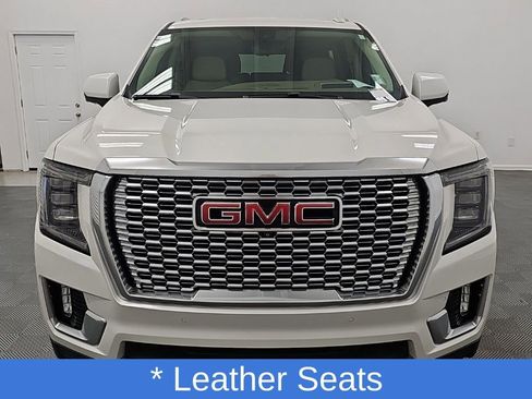 Used 2021 GMC Yukon Denali w/ Denali Premium Package AWD/4WD image 5