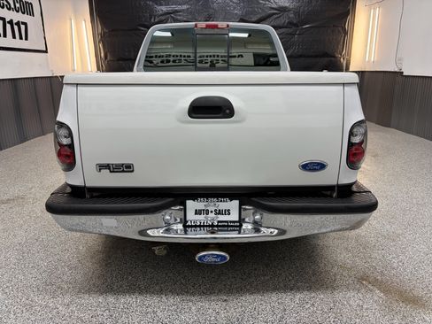 Used 1997 Ford F150 XLT RWD image 4
