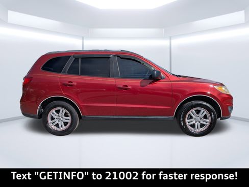 Used 2010 Hyundai Santa Fe GLS image 2