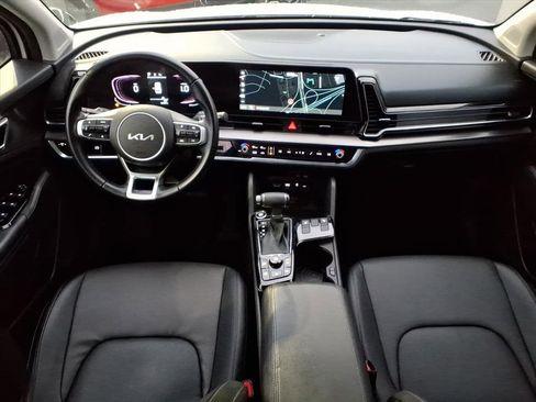 Used 2023 Kia Sportage EX image 25