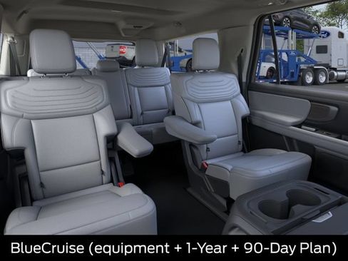 New 2026 Ford Expedition Max Platinum w/ Platinum Ultimate Package AWD/4WD image 12
