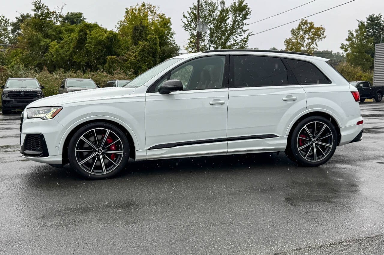 Used 2021 Audi SQ7 Prestige AWD/4WD image 6