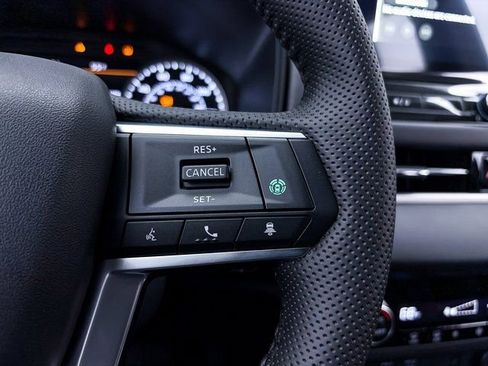New 2025 Mitsubishi Outlander SE AWD/4WD image 24