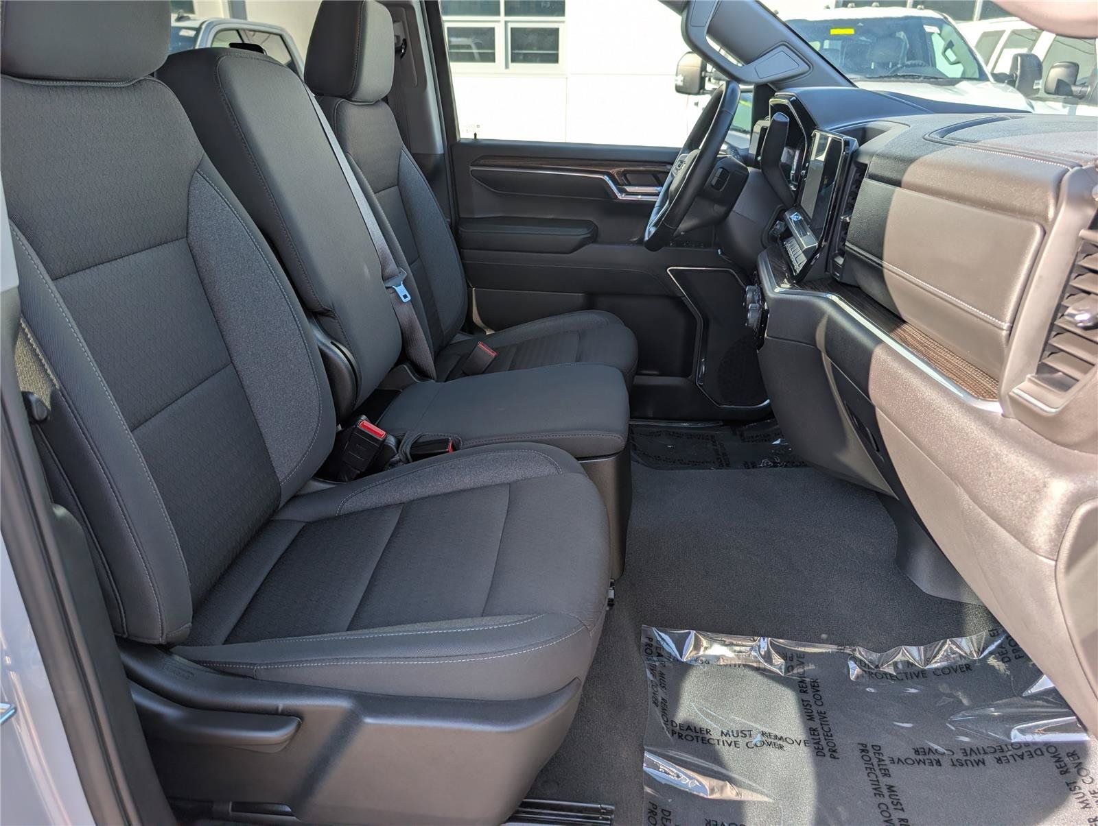 Used 2024 Chevrolet Silverado 1500 RST AWD/4WD image 11