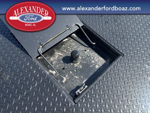 New 2025 Ford F350 XL w/ XL Chrome Package image 9