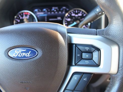 Used 2019 Ford F350 King Ranch image 17