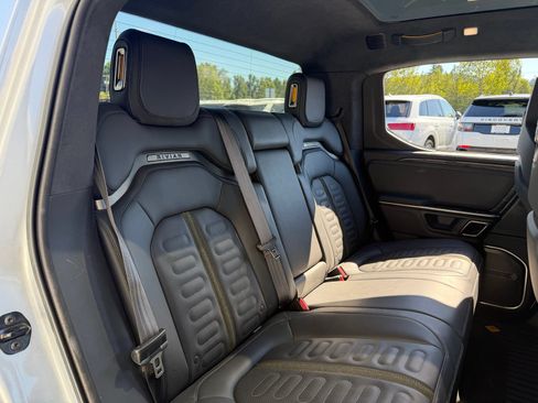 Used 2023 Rivian R1T Adventure AWD/4WD image 17