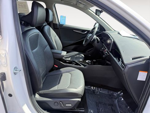Used 2023 Kia Niro Wave FWD image 19