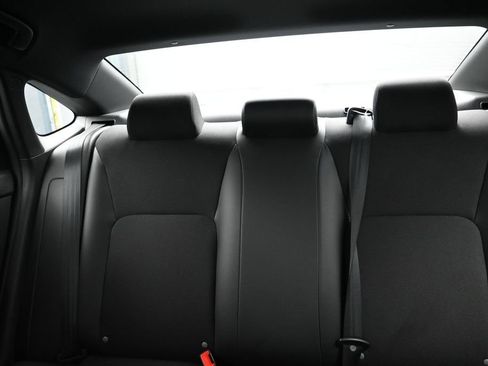 Used 2023 Honda Civic Sport image 15