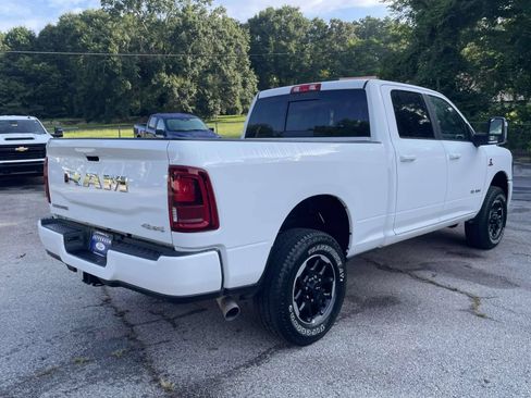 Used 2026 RAM 2500 Laramie AWD/4WD image 3