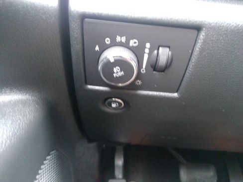 Used 2015 Jeep Grand Cherokee Limited AWD/4WD image 37