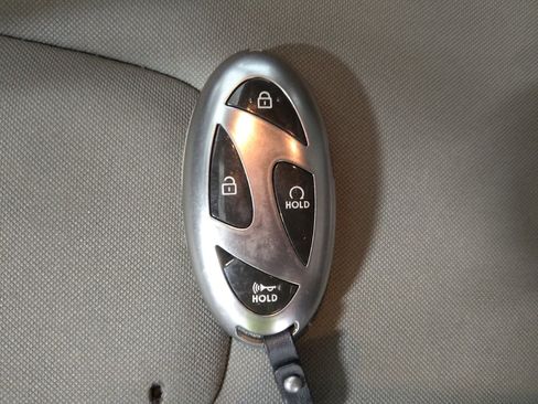 Used 2024 Hyundai Elantra SEL FWD image 32