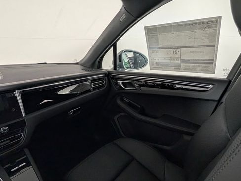 New 2026 Porsche Macan AWD/4WD image 22