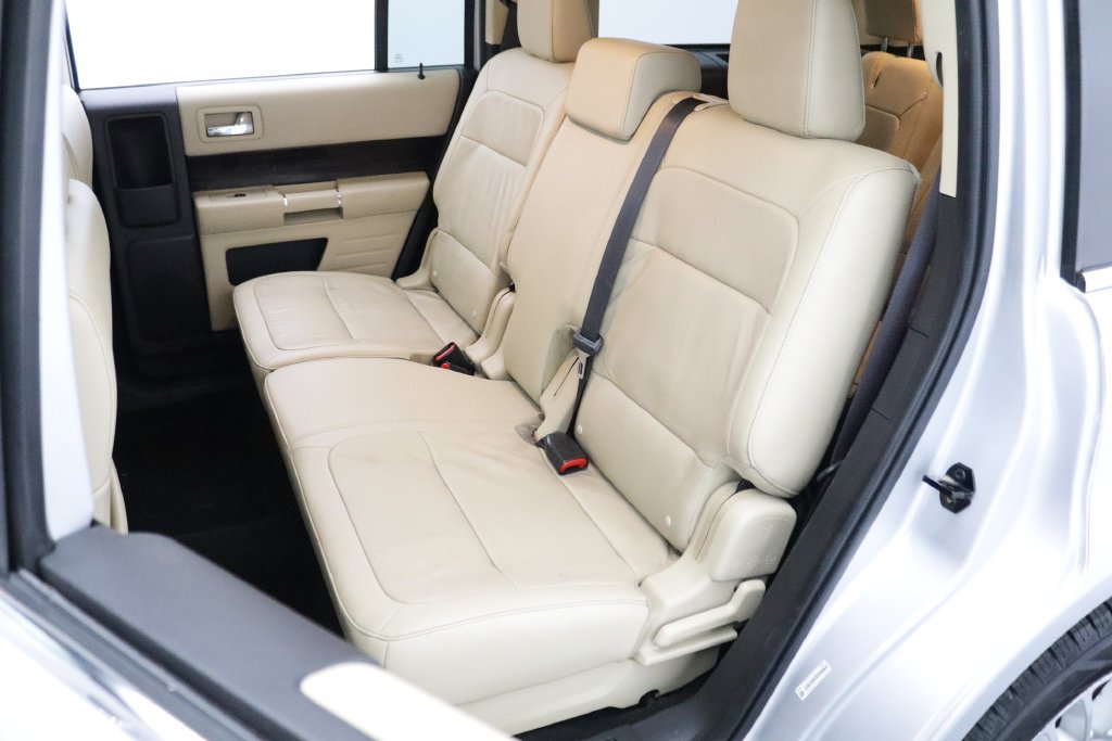 Used 2019 Ford Flex SEL w/ Equipment Group 202A AWD/4WD image 11