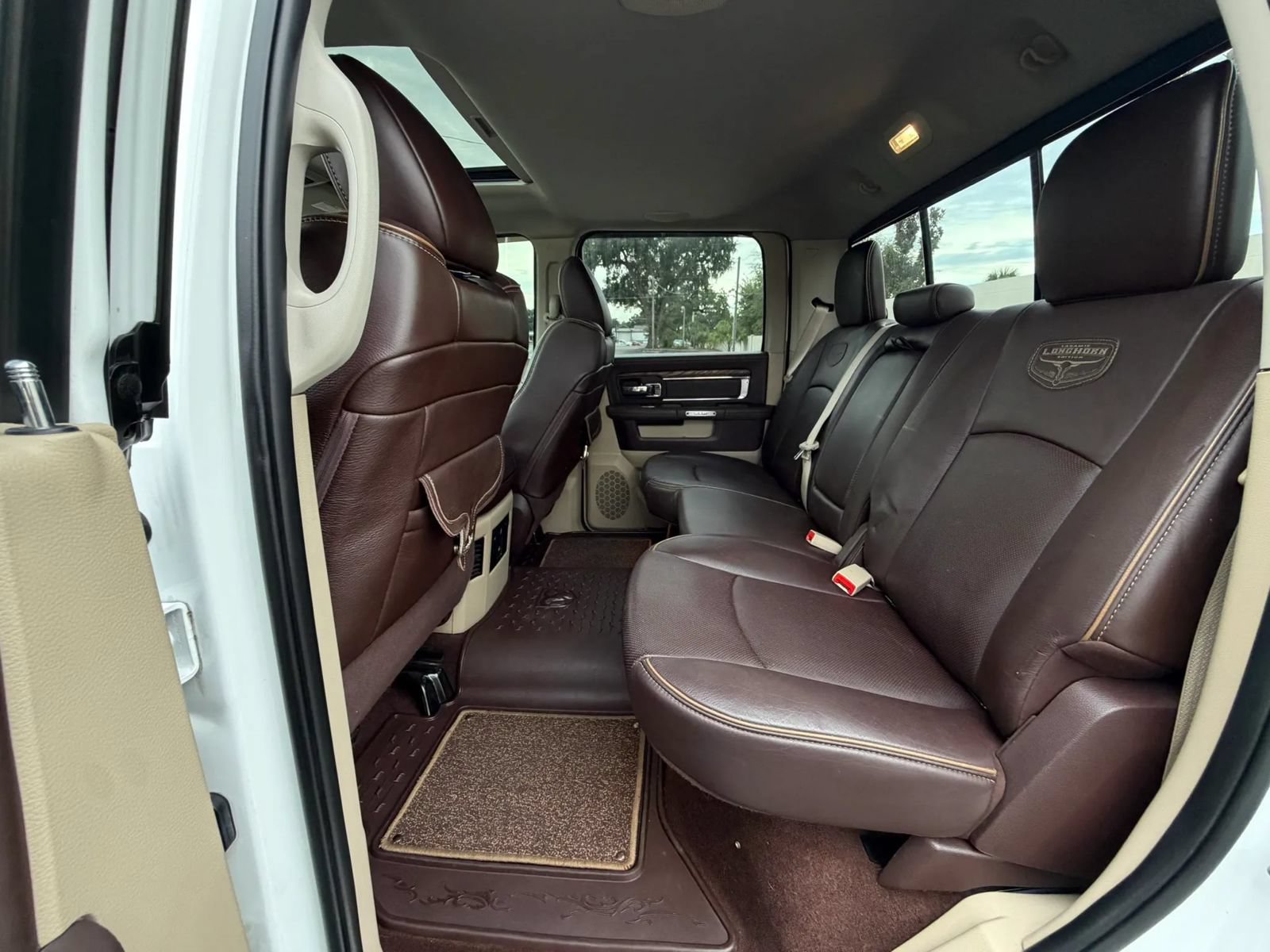 Used 2015 RAM 1500 Laramie Longhorn w/ Convenience Group AWD/4WD image 19