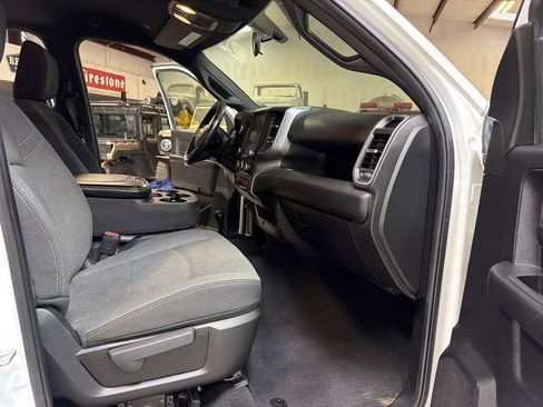 Used 2022 RAM 2500 Tradesman AWD/4WD image 37