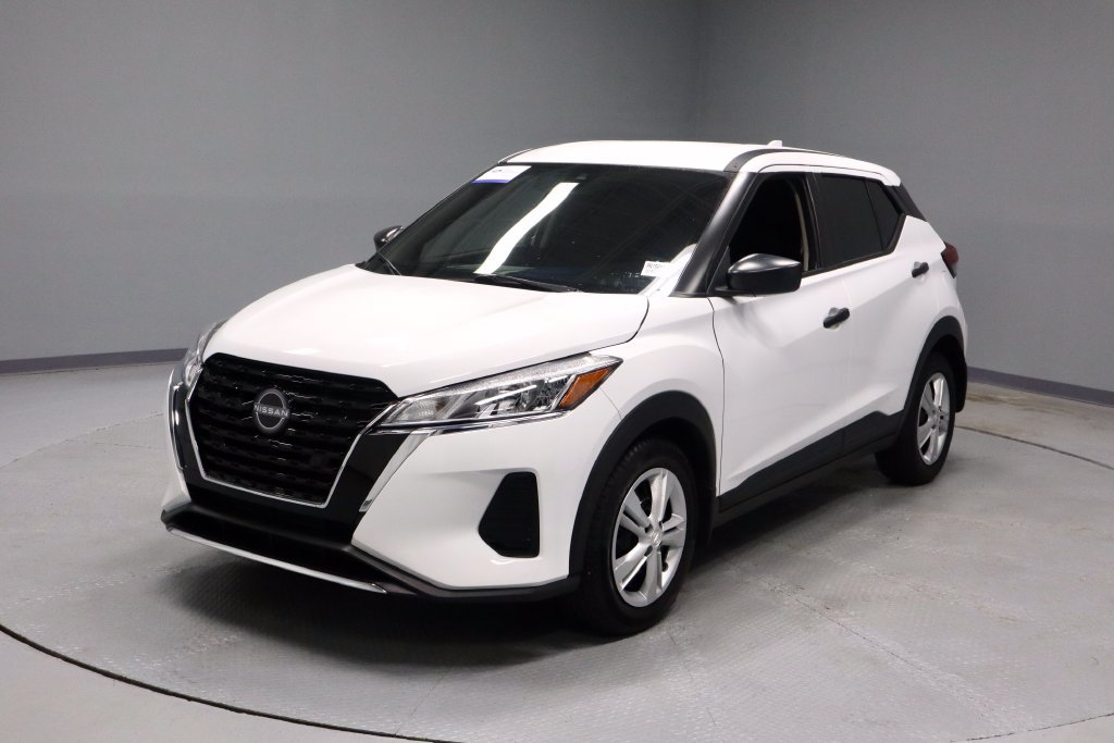 Used 2024 Nissan Kicks S FWD image 6