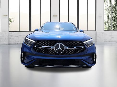 Certified 2023 Mercedes-Benz GLC 300 image 8