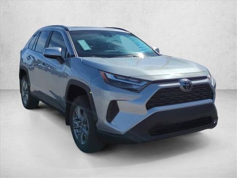 Certified 2025 Toyota RAV4 XLE w/ Convenience Package FWD image 3