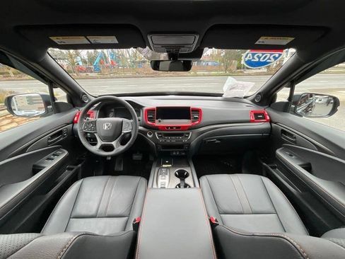 Used 2024 Honda Passport TrailSport image 15