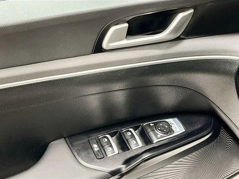 Certified 2025 Kia K5 LXS FWD image 12