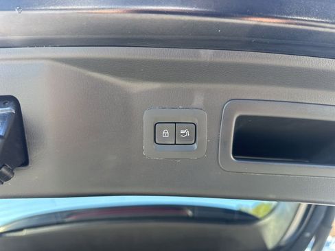 Used 2024 MAZDA CX-90 3.3 Turbo w/ Select Package image 28