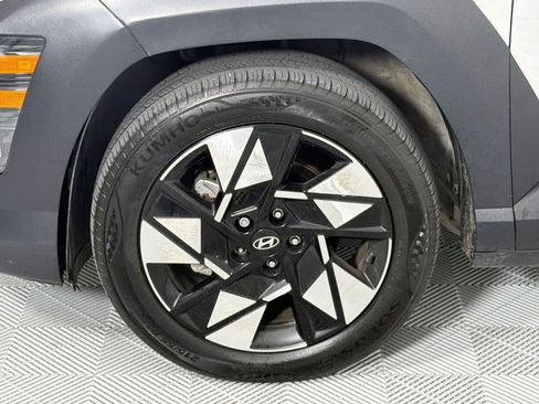 Used 2025 Hyundai Kona SEL FWD image 13