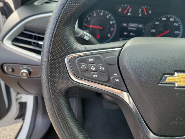 Used 2024 Chevrolet Malibu LT FWD image 15
