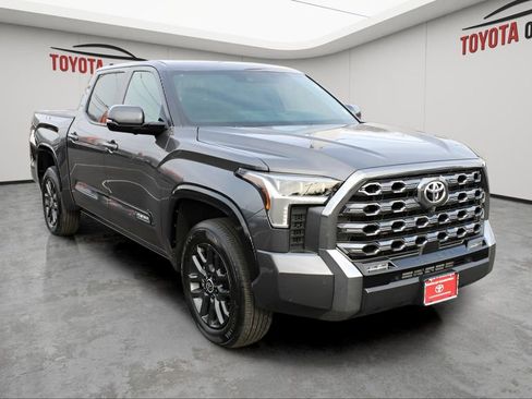 Used 2024 Toyota Tundra Platinum image 6