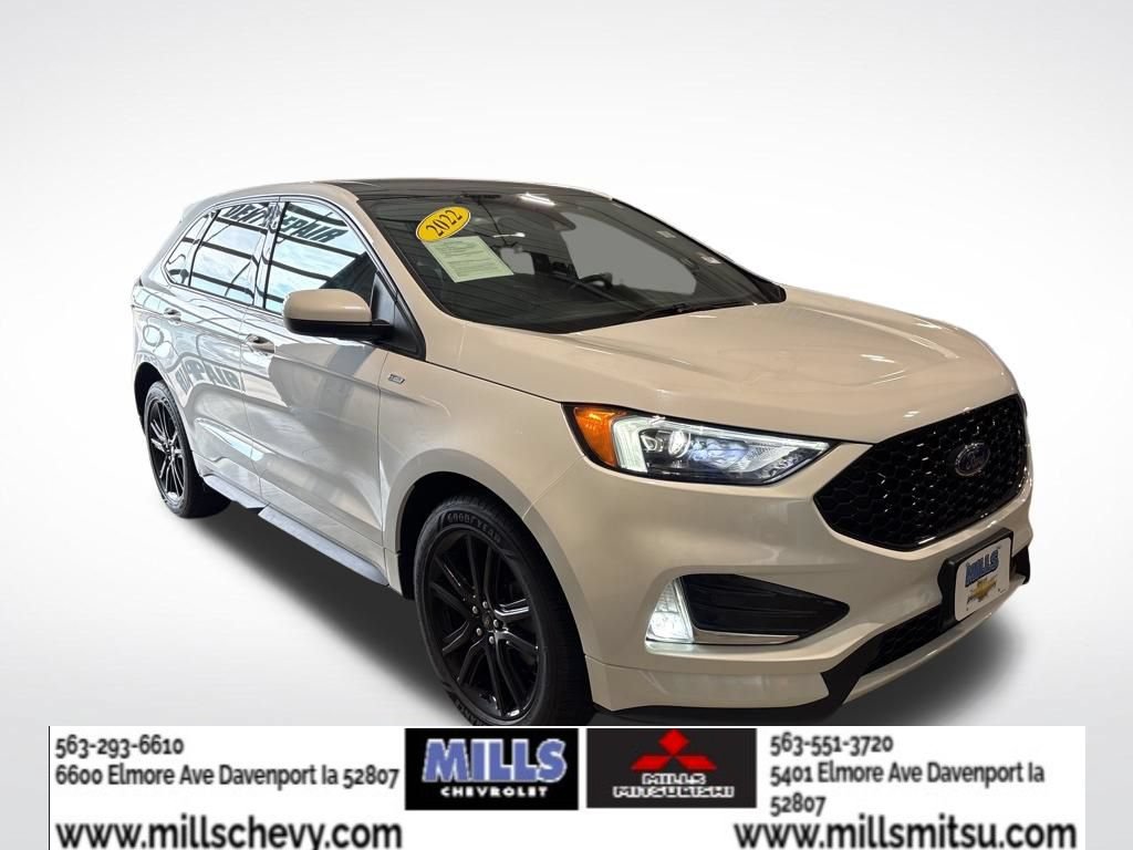 Used 2022 Ford Edge ST-Line w/ Cold Weather Package AWD/4WD image 3