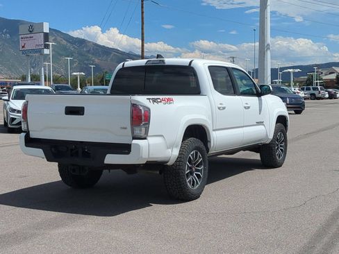 Used 2023 Toyota Tacoma TRD Sport AWD/4WD image 3