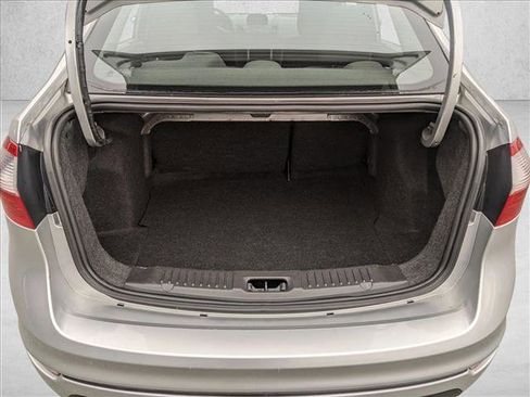 Used 2014 Ford Fiesta S image 6