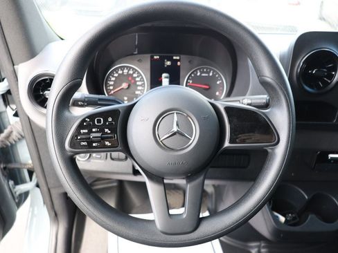 Used 2024 Mercedes-Benz Sprinter 3500 image 13