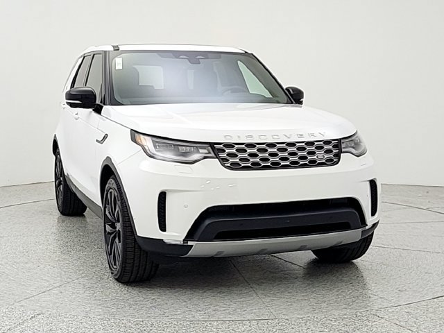New 2026 Land Rover Discovery S AWD/4WD image 2