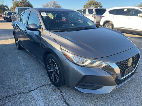 Used 2022 Nissan Sentra SV image 3