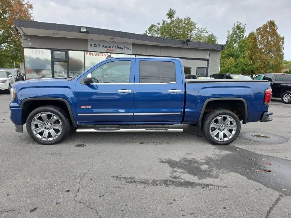 Used 2016 GMC Sierra 1500 SLT w/ All-Terrain Package AWD/4WD image 4