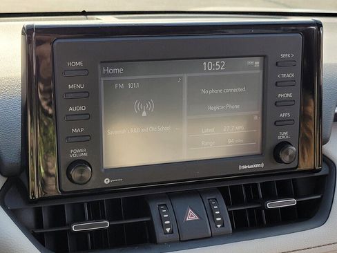 Used 2021 Toyota RAV4 XLE Premium image 20