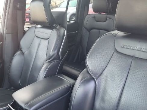 Used 2023 Jeep Grand Cherokee Overland w/ Advanced Protech Group III image 14