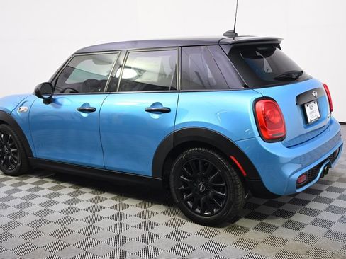 Used 2017 MINI Cooper S FWD image 3