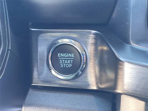 Used 2024 Ford F250 Lariat w/ Lariat Ultimate Package image 19