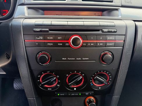 Used 2006 MAZDA MAZDA3 s image 14