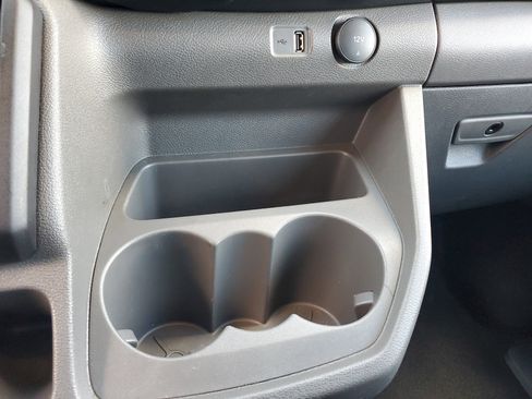 Used 2024 Ford Transit 350 XLT image 23