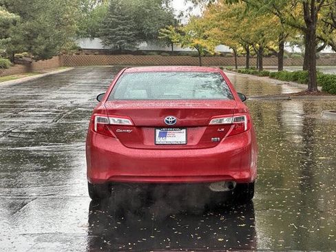 Used 2013 Toyota Camry LE image 5