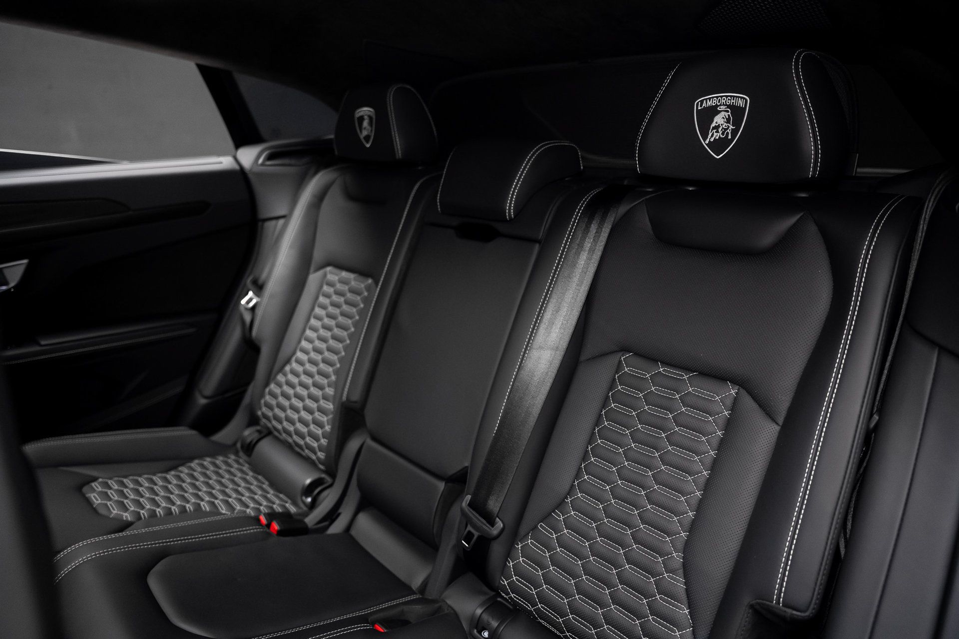 Used 2024 Lamborghini Urus S AWD/4WD image 70