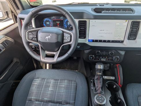 New 2026 Ford Bronco Heritage Edition AWD/4WD image 17