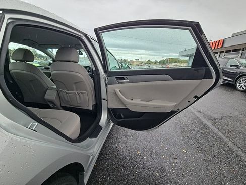 Used 2018 Hyundai Sonata SE image 40