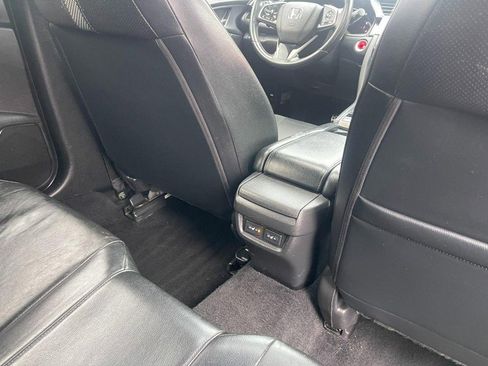 Used 2021 Honda Civic Sport Touring image 11