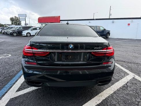 Used 2018 BMW 750i RWD image 6